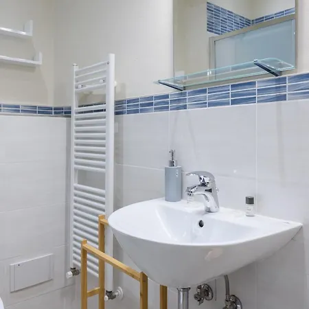 Tripoli By Mmega Appartement *