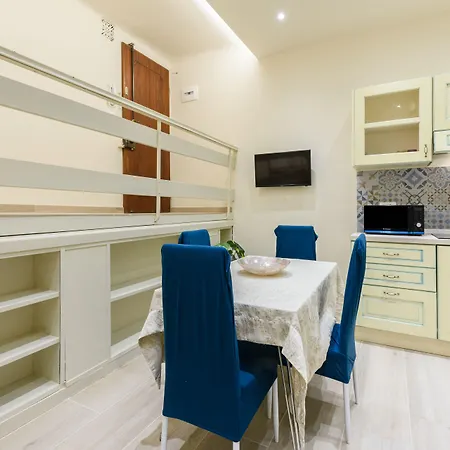 Tripoli By Mmega Apartman